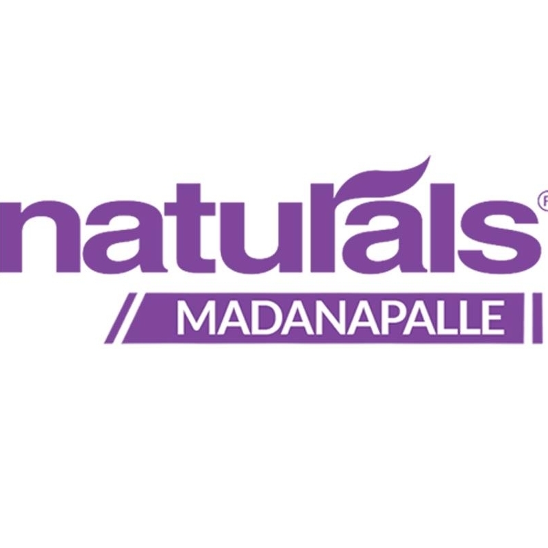 Naturals Salon